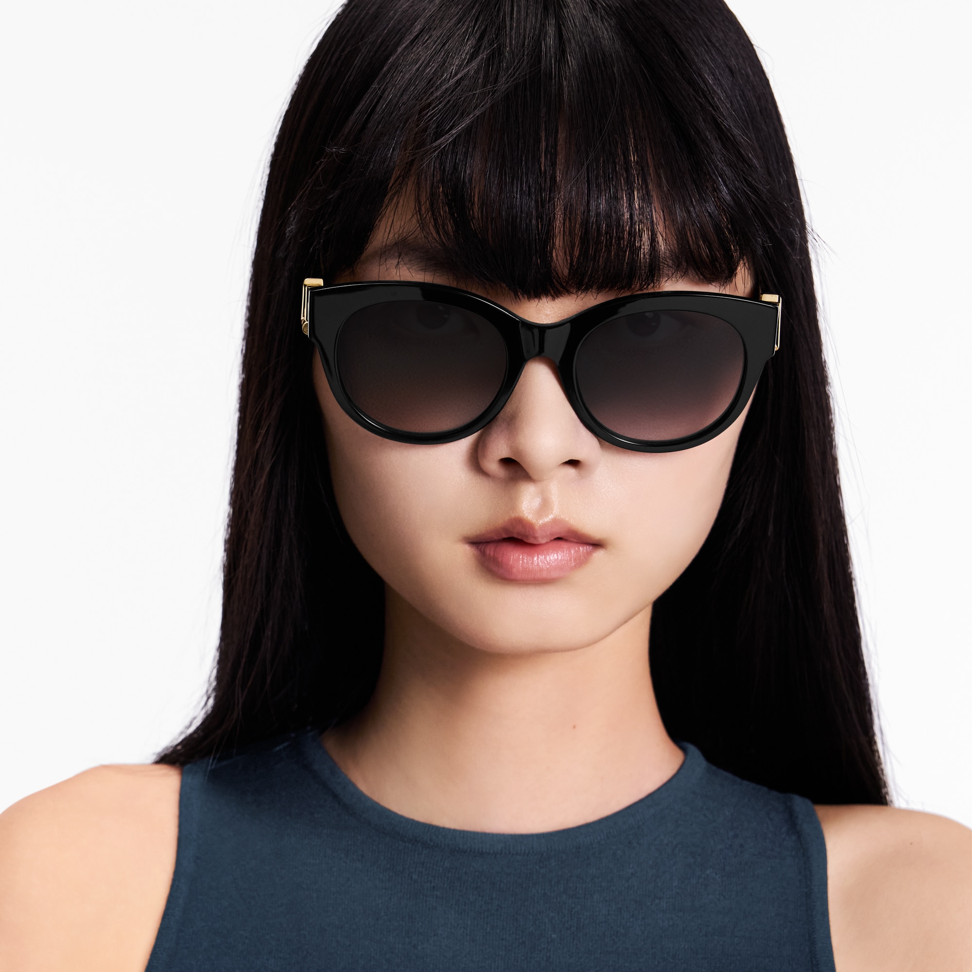 LV GO-14 Round Sunglasses S00 - Women - Accessories | LOUIS VUITTON ®